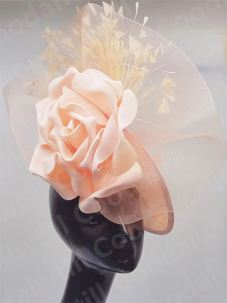 Élégance Florale Fascinator